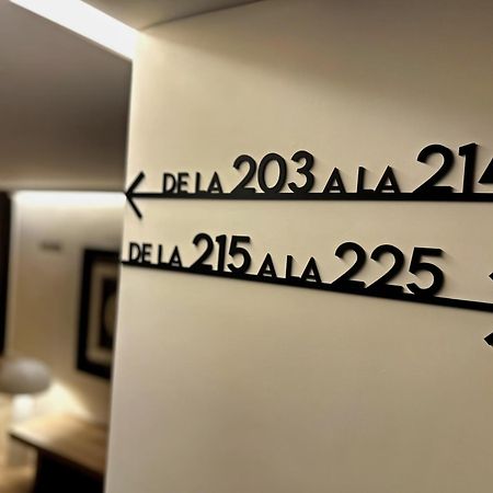Hotel Marina Roses Bagian luar foto