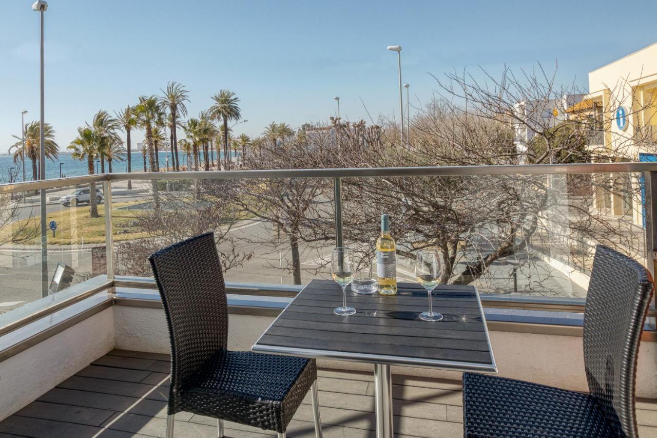 Hotel Marina Roses Bagian luar foto